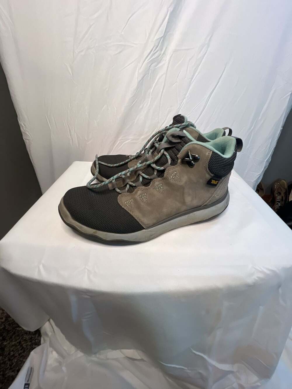 Teva Genea Blue Gray Waterproof Hiking Shoes Size 9.5 Used